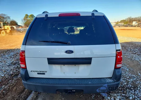 2004 Ford Explorer Xls z USA, uszkodzony, nr VIN 1FMZU62K44UA10845